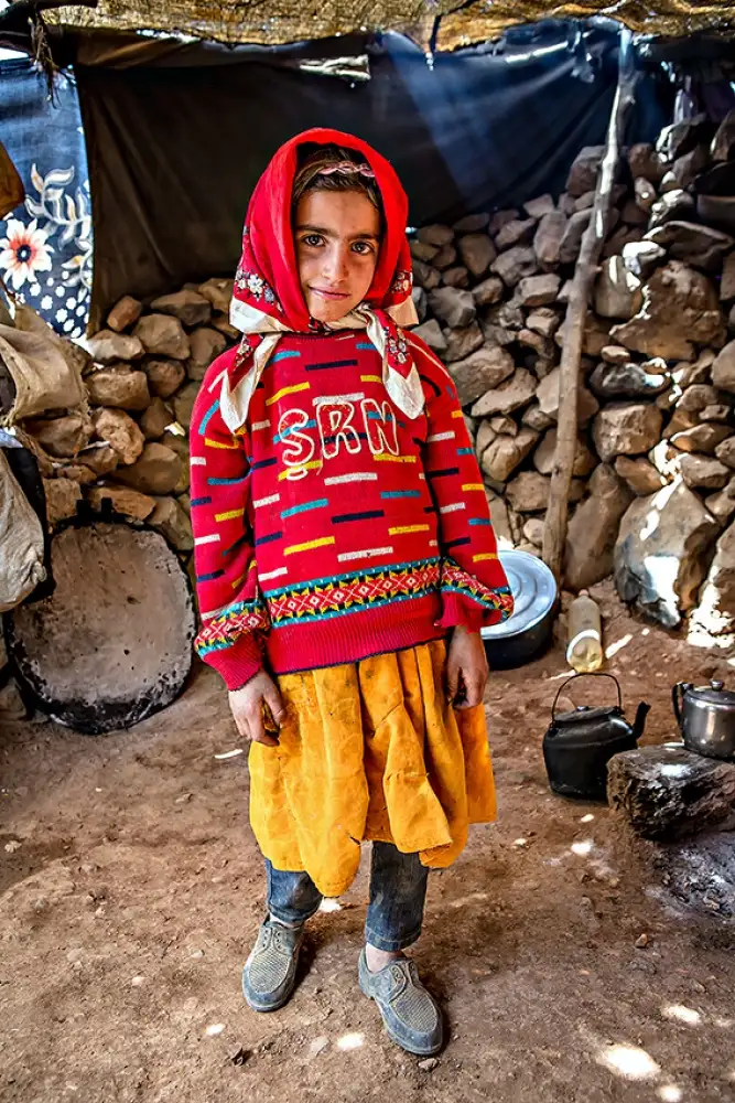 Momeni, Mohammadreza: Kein Name