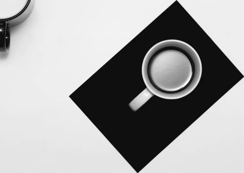 Kiss, Jozef: tasses