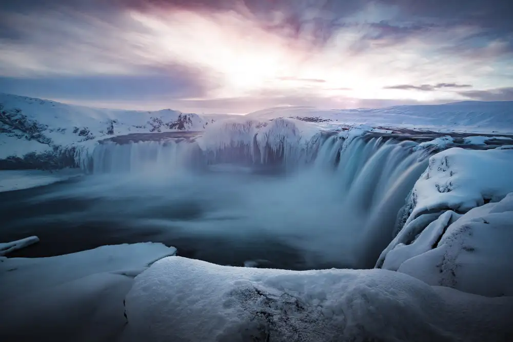 Bradnam, Colin: Ráno Godafoss
