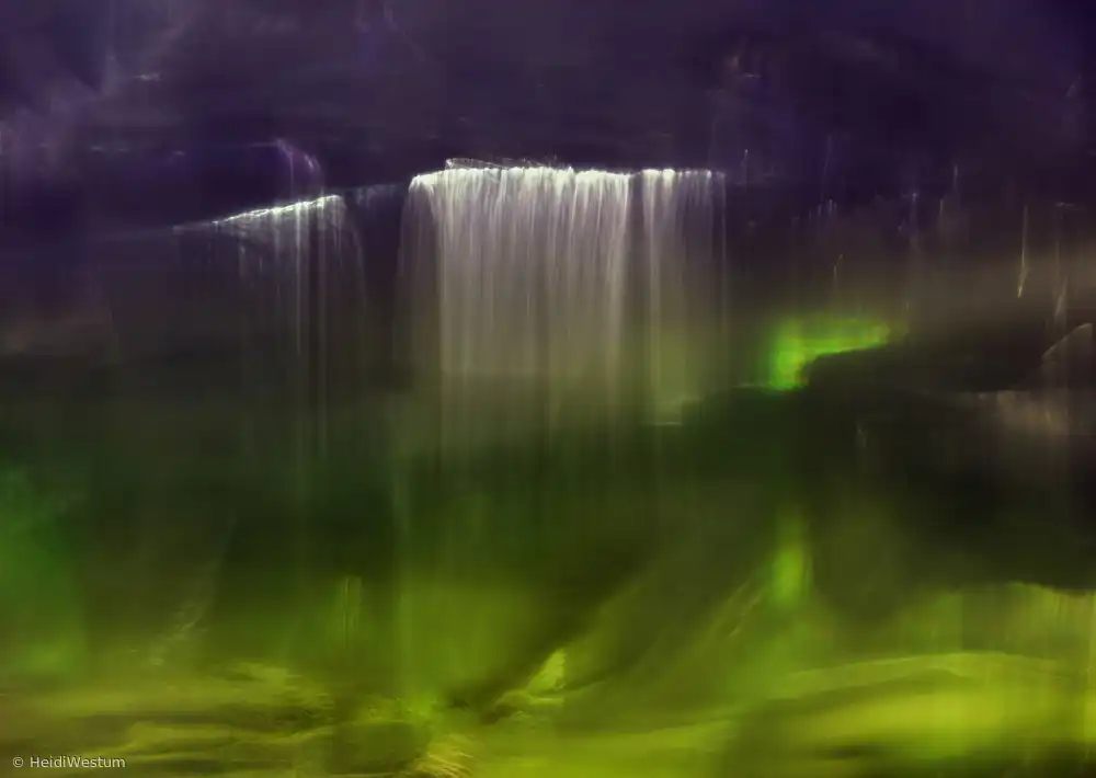 Westum, Heidi: The green grotto