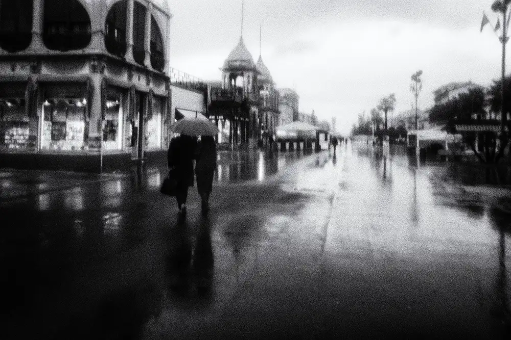 Latta, Della Massimo: Im Regen
