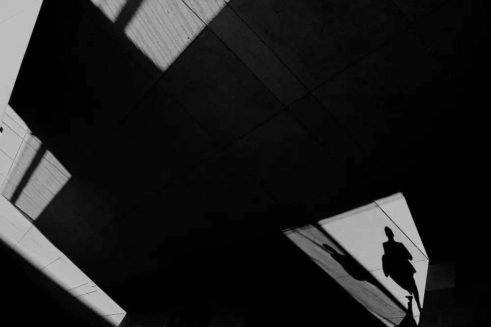 Wang, Jian: Luce e ombre