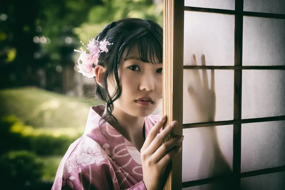 C/P, Flavor 7: Paper Sliding Door