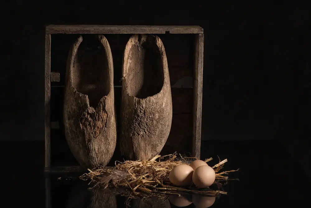 Velzen, van Monique: Old wooden shoes