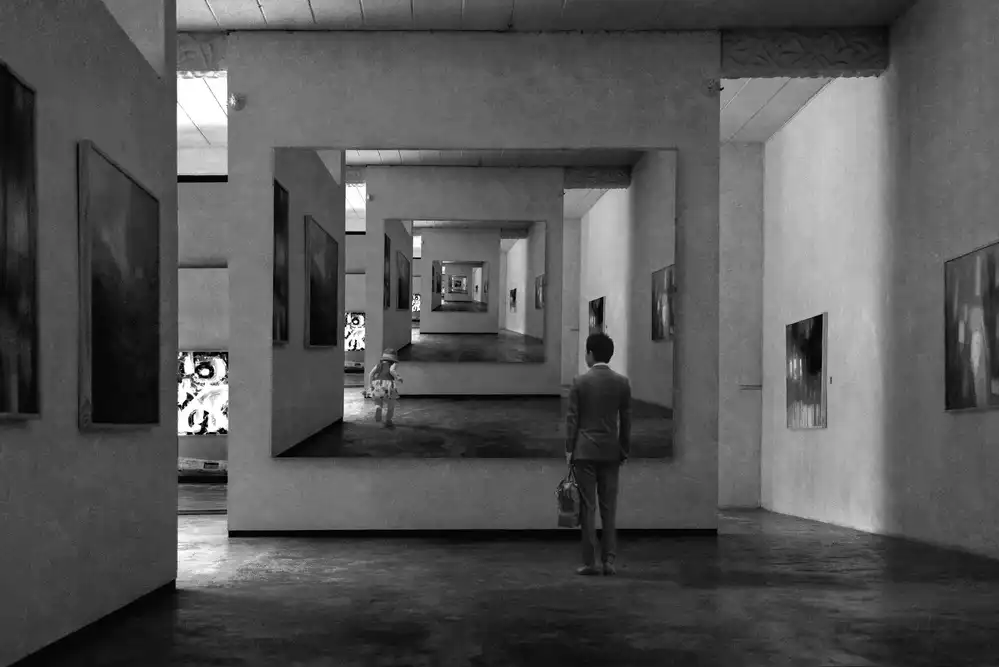 Khemkum, Ekkachai: Qualcuno si è perso nella galleria