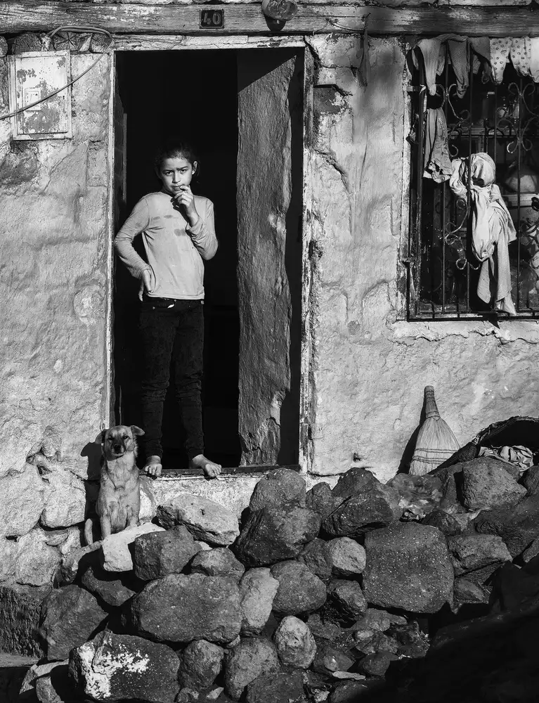 Pancareken, Yavuz: CURIOSITÀ NEGLI OCCHI