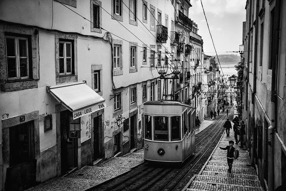 Urrutia, Adolfo: Tram a Lisbona