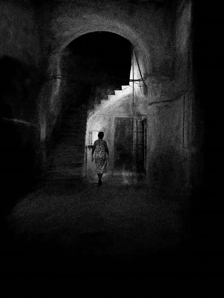 Labagnara, Roxana: Entrata