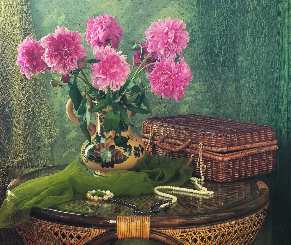 UstinaGreen: Stillleben mit Pfingstrosen-1807