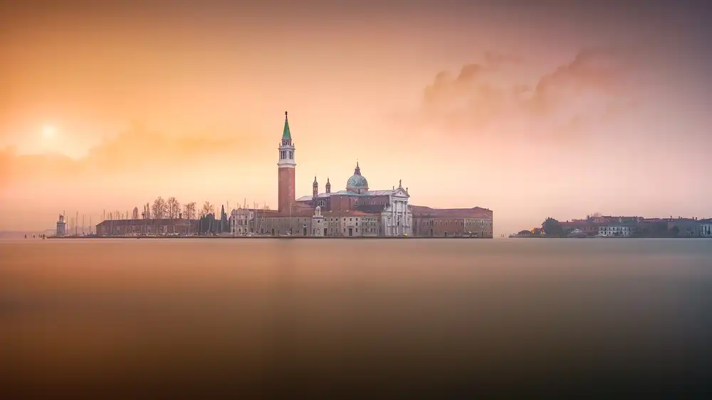 Joanaduenas: Alba rosa a Venezia