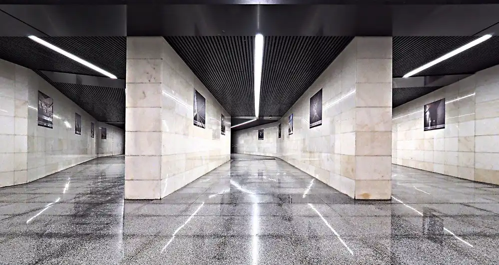 Makunin, Maxim: Metropolitana di Mosca - Labirinto