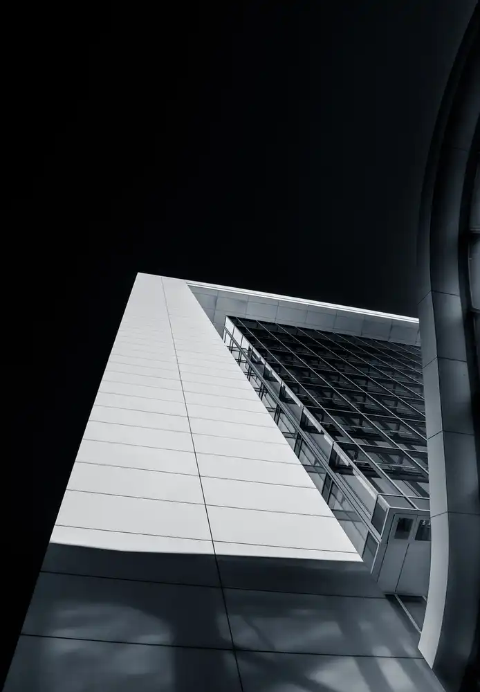 Vollrath, Jörg: ... curved