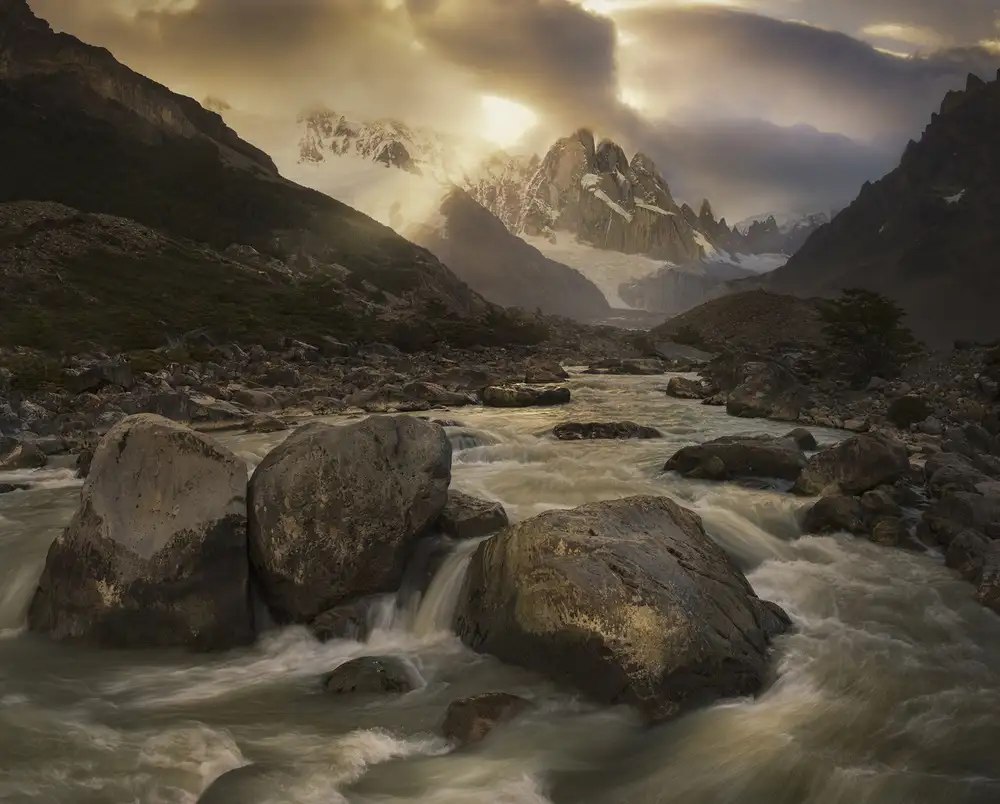 Zhang, Yan: Luce di montagna
