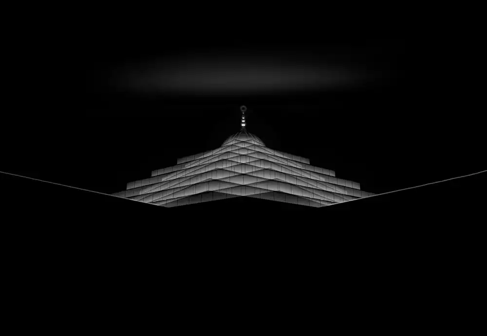 kaddourah, ahmad: pyramida