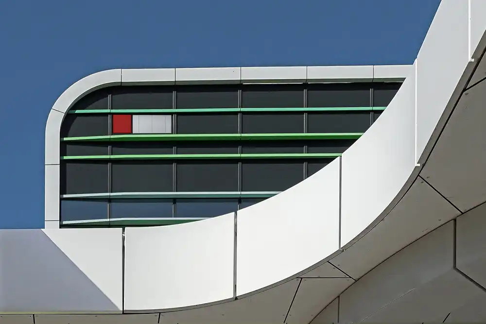 Maastricht, van Henk: La sala direzionale