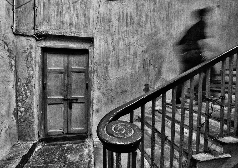 Das, Avishek: CAMMINATA A SPIRALE