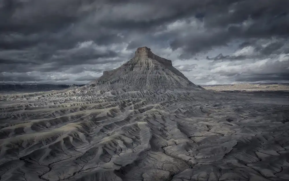 Zheng, Michael: Fabrik Butte
