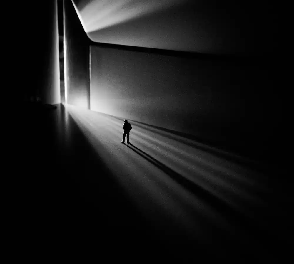 Takachi, Yasuhiro: Perdite di luce