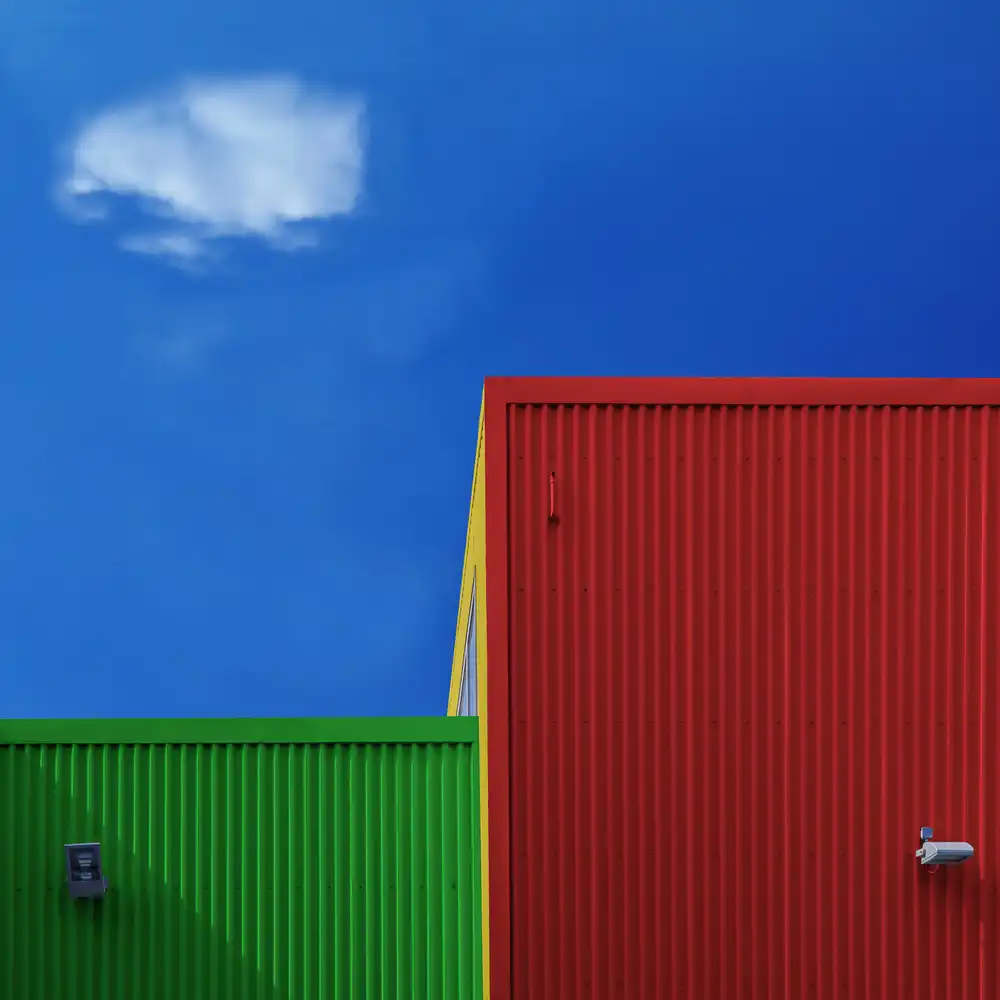 Almasri, Muhammad: Einzelne Wolke mit Farben