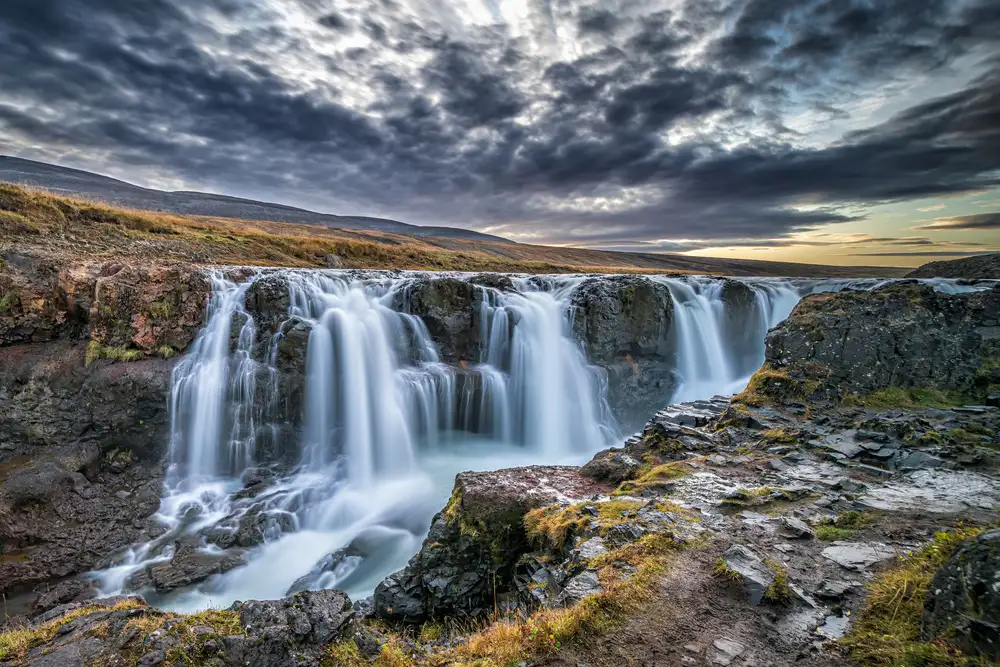 Sink, C. Jeffrey: Cascate sconosciute in Islanda