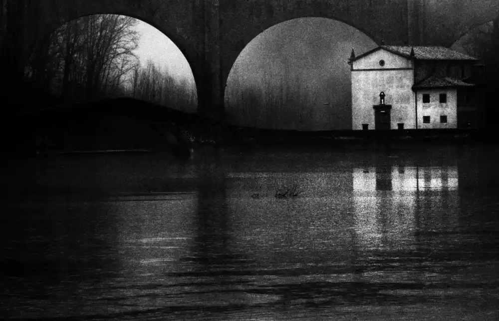 Maffei, Franco: nebbia sul lago
