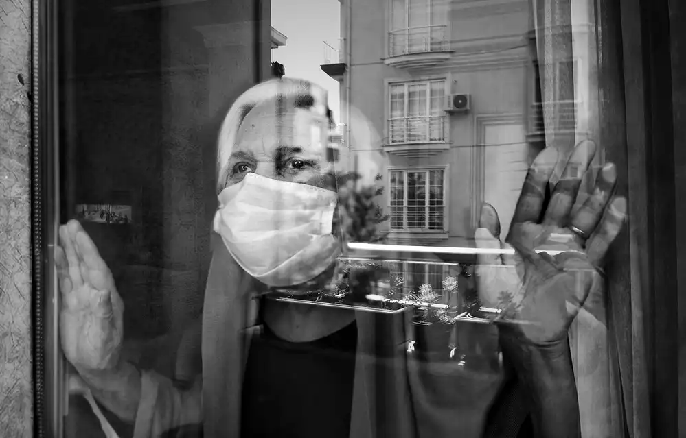 Basa, Emine: Pandemia/voglia di strada