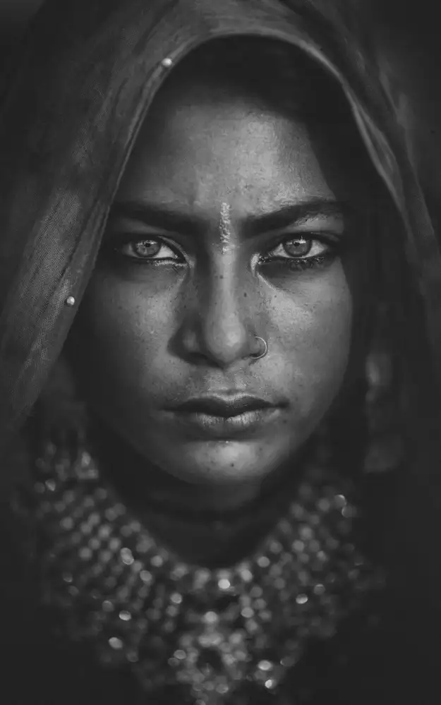 Kalla, Vivek: EYES THAT SPEAK