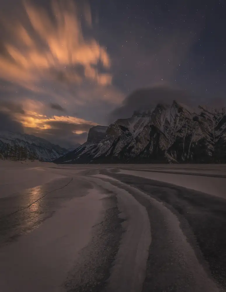 Chia, S. James: Lago ghiacciato di notte