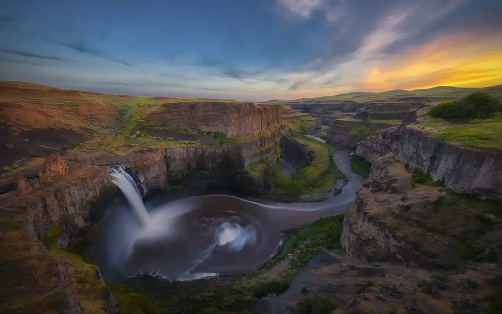 Zheng, Michael: Tramonto alle cascate Palouse