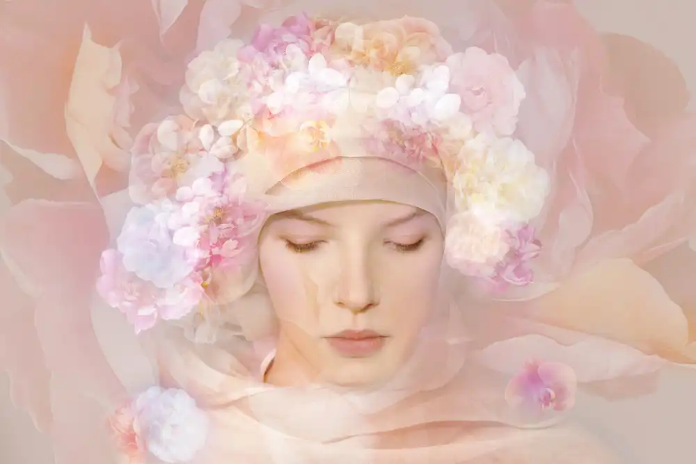 Shumilova, Ludmila: La ghirlanda di fiori