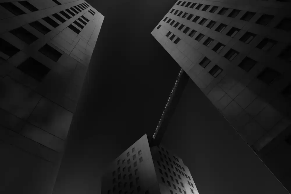 Gonzalez, Carlos: tres torres