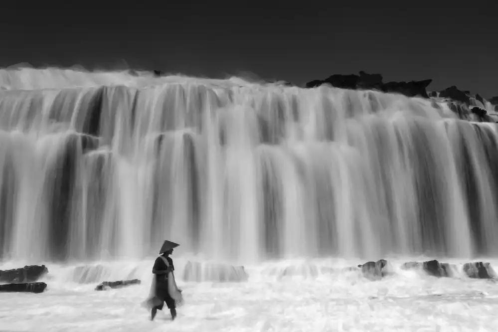 Song, Gunarto: Wasser Land