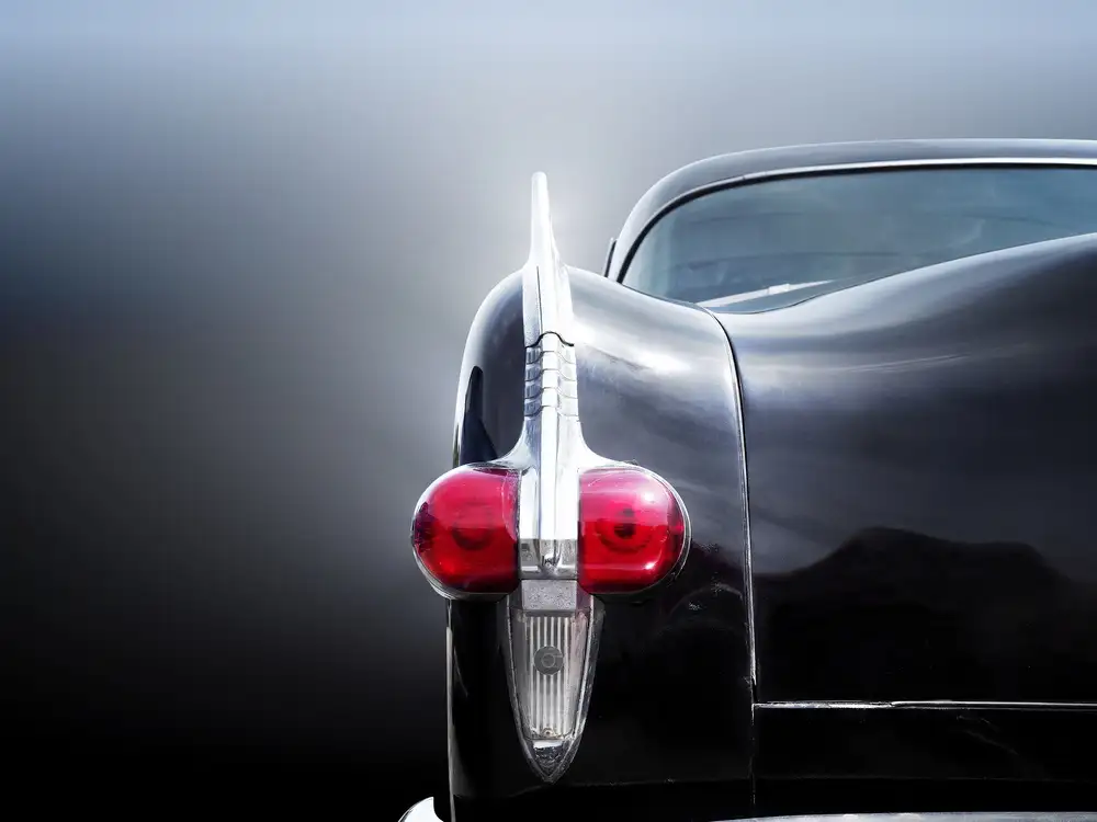 Gube, Beate: US-Oldtimer 1954 Cavalier