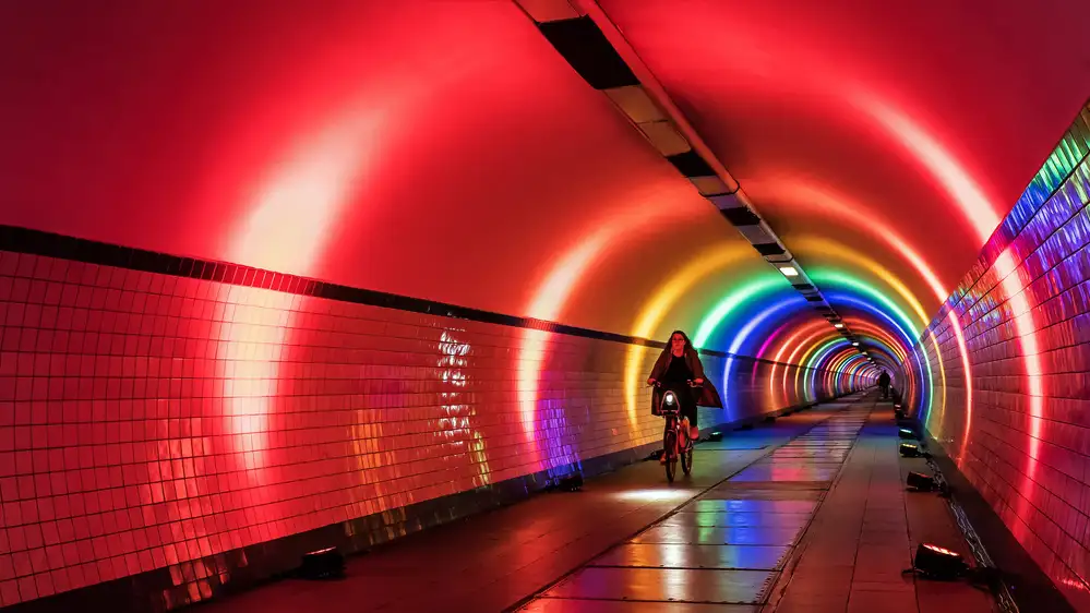 Joosten, Lus: donna arcobaleno