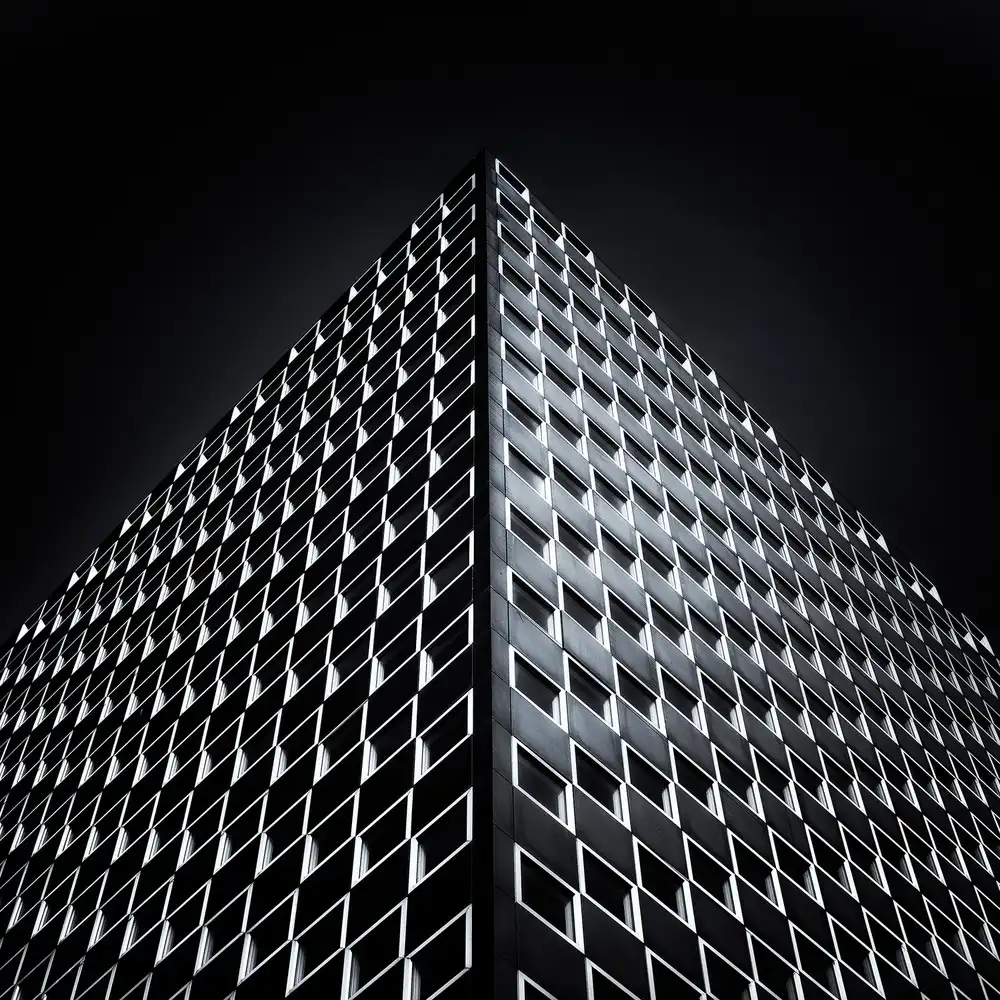 Bolla, Paolo: Pyramide