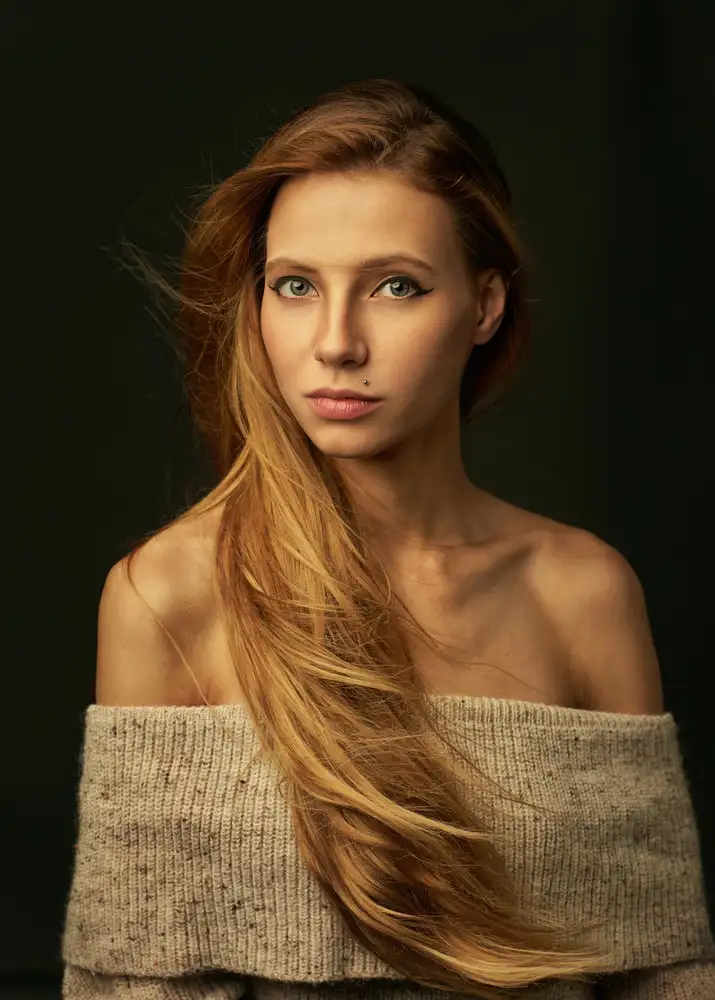 Khalemsky, Sergey: Alisa