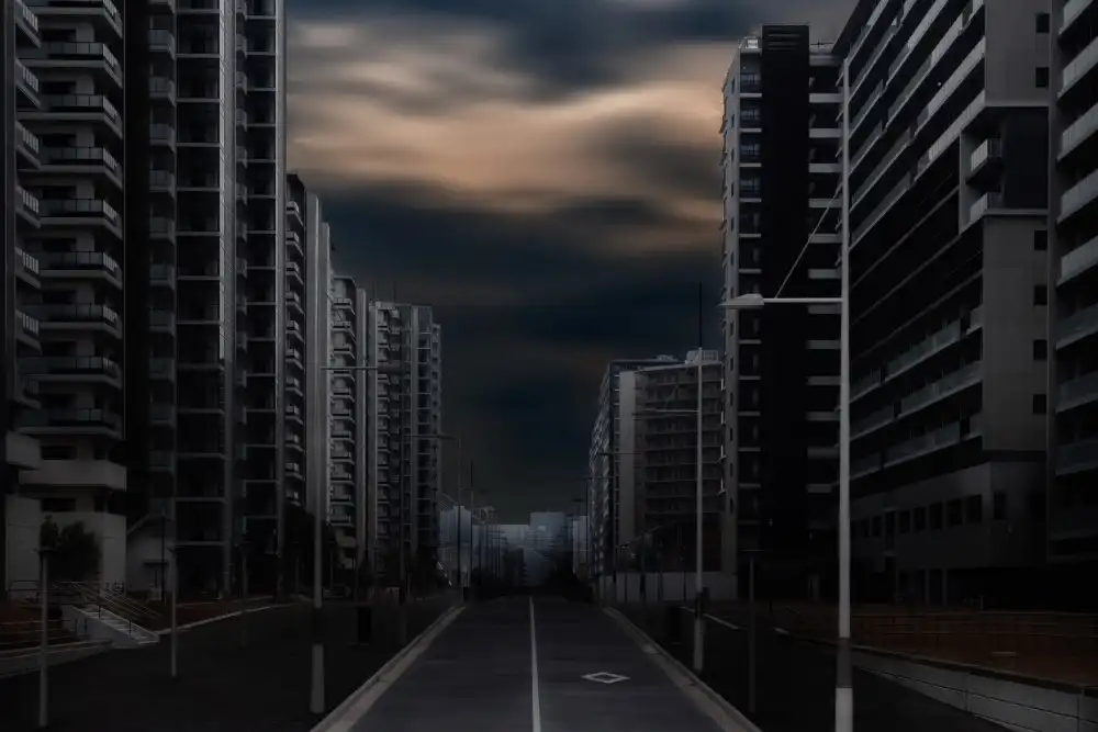 T, Amatou: Geisterstadt