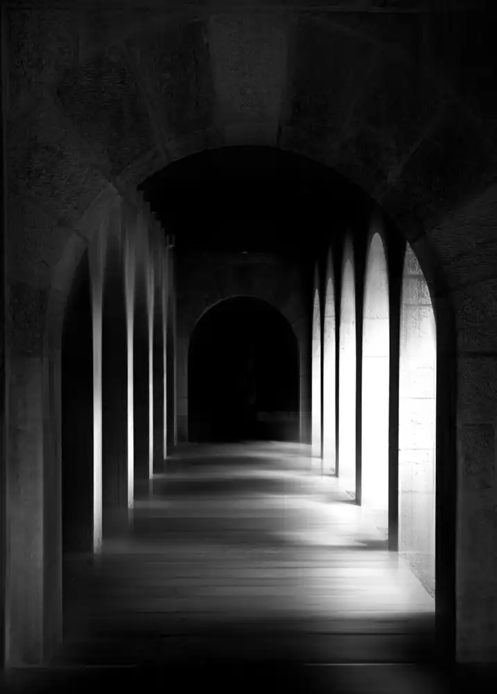 Telhami, Isam: Une lumière latérale