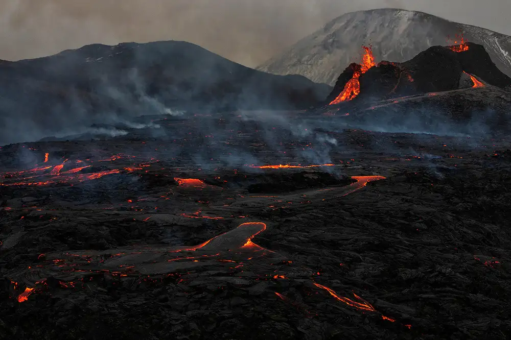 Ingibergsson, Bragi: Valle de Lava