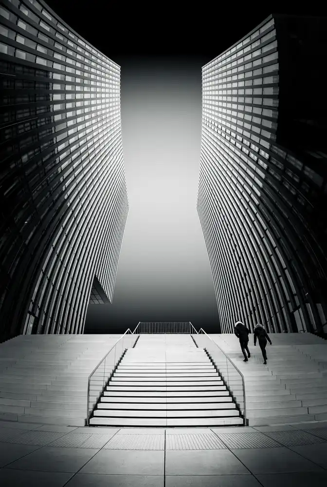 Vollrath, Jörg: ...inclined to the light