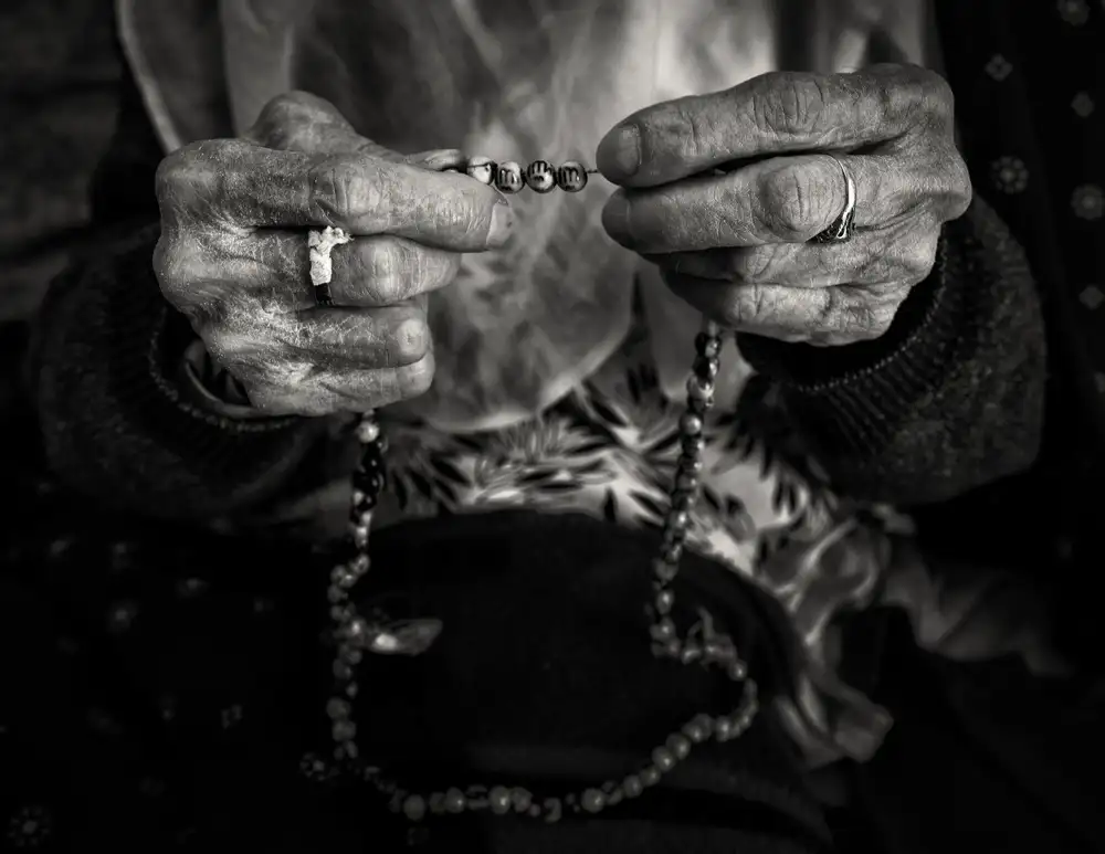 Momeni, Mohammadreza: Hände II