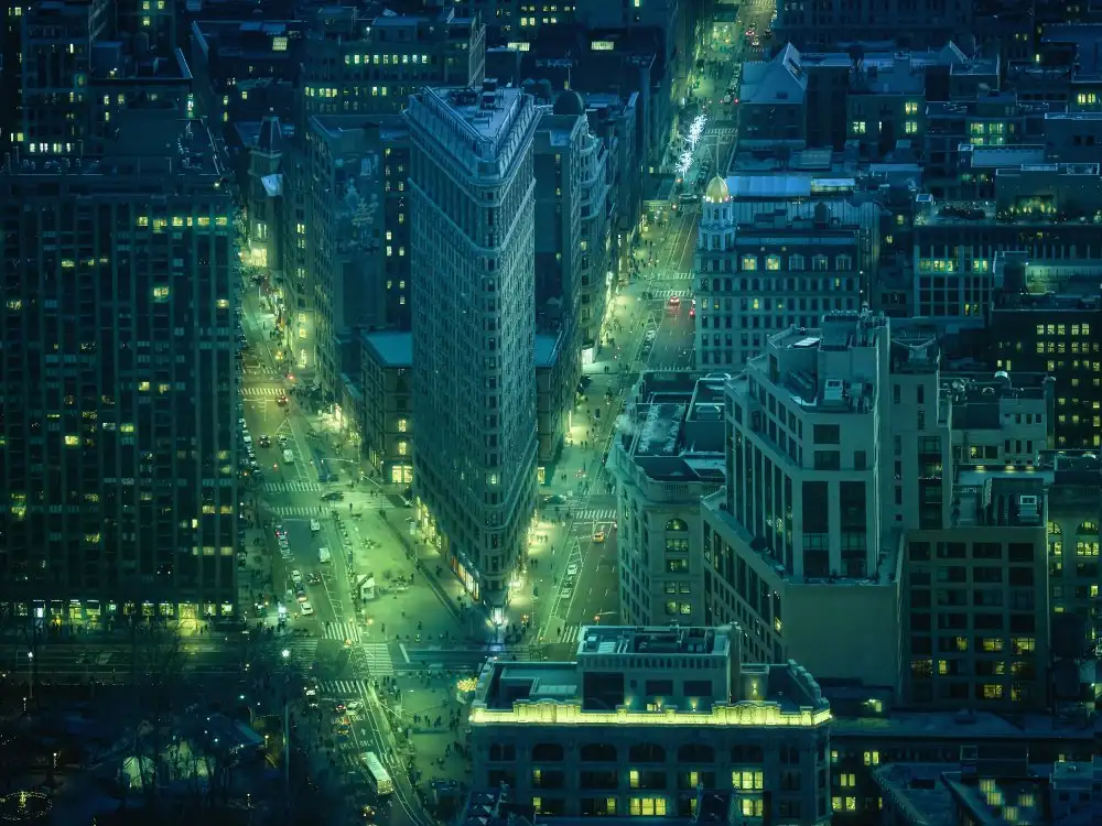 Huertas, Garcia Helena: Cyberpunk newyorkese