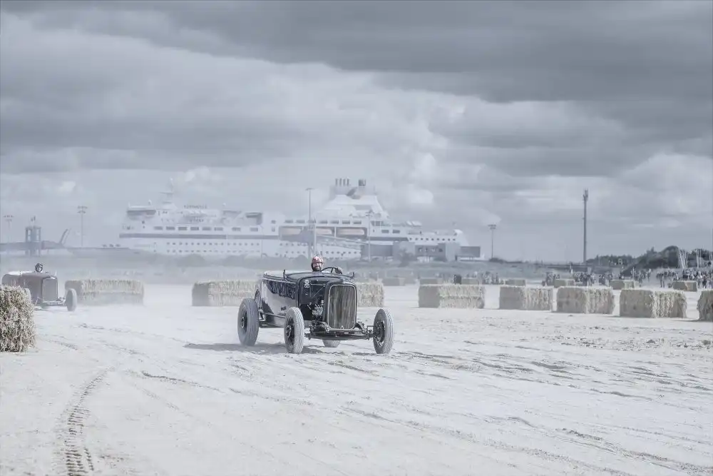 MAUPETIT, Arnaud: Závod Normandy Beach