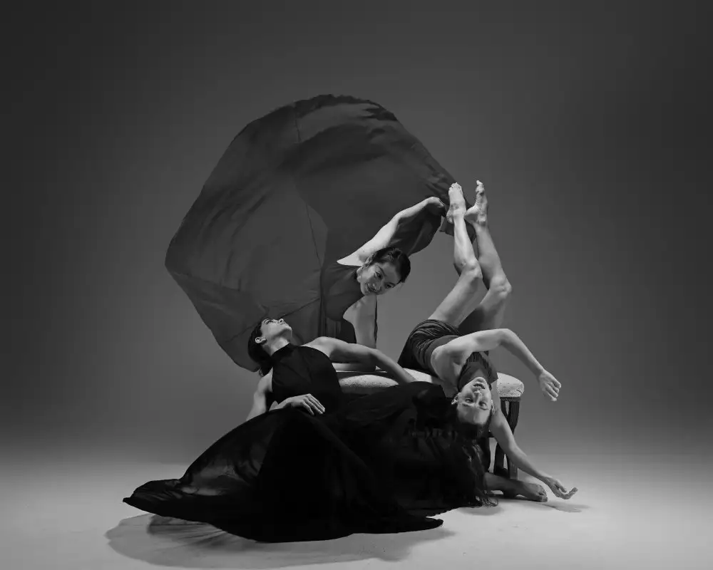 Li, Rob: I tre ballerini II