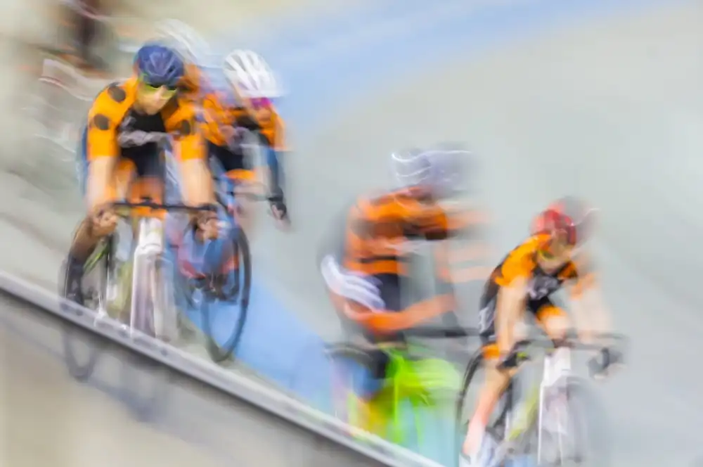 Raif, Joshua: I ciclisti