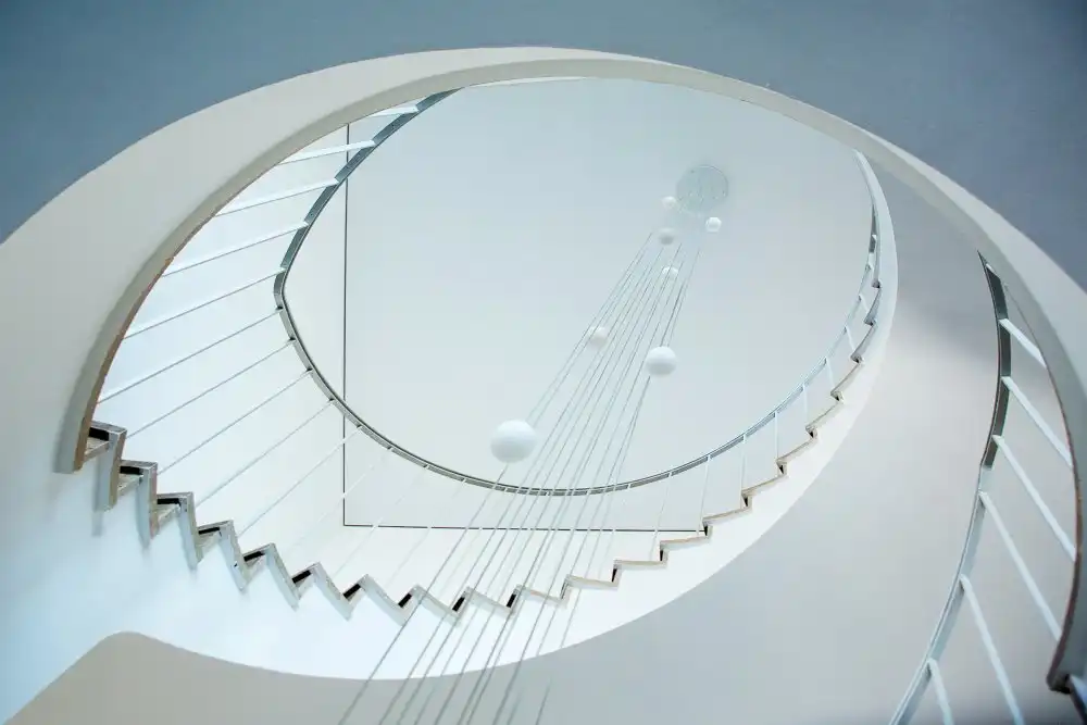Allmaier, Michael: escalier