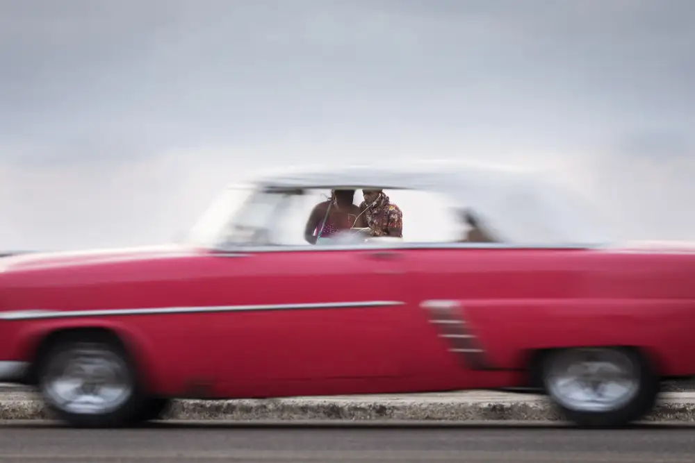 Mirica, Dan: Attraverso la finestra - L'Avana,Cuba