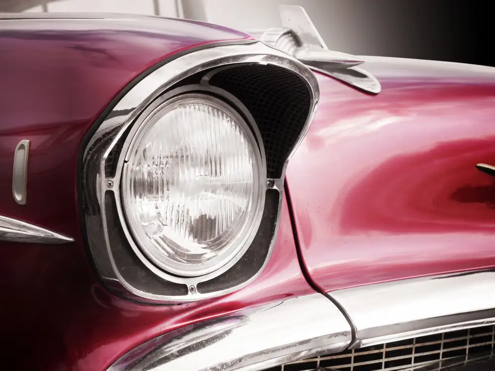 Gube, Beate: Auto d'epoca americana Bel Air 1957 Faro anteriore