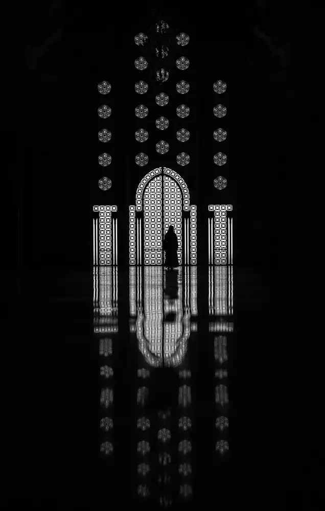 Raskin, Moris: dans la mosquée Hassan II