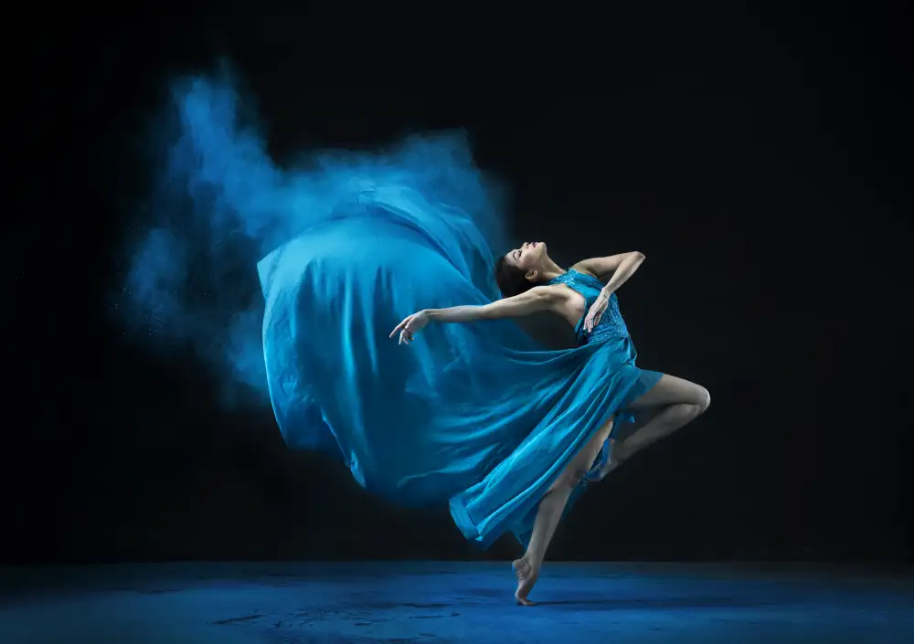 Suharini, Mieke: Tanzendes Blau